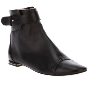 Chloe leather booties size 38